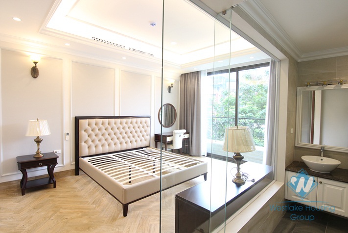 Luxury two bedrooms apartment for rent in Tay Ho, Ha Noi